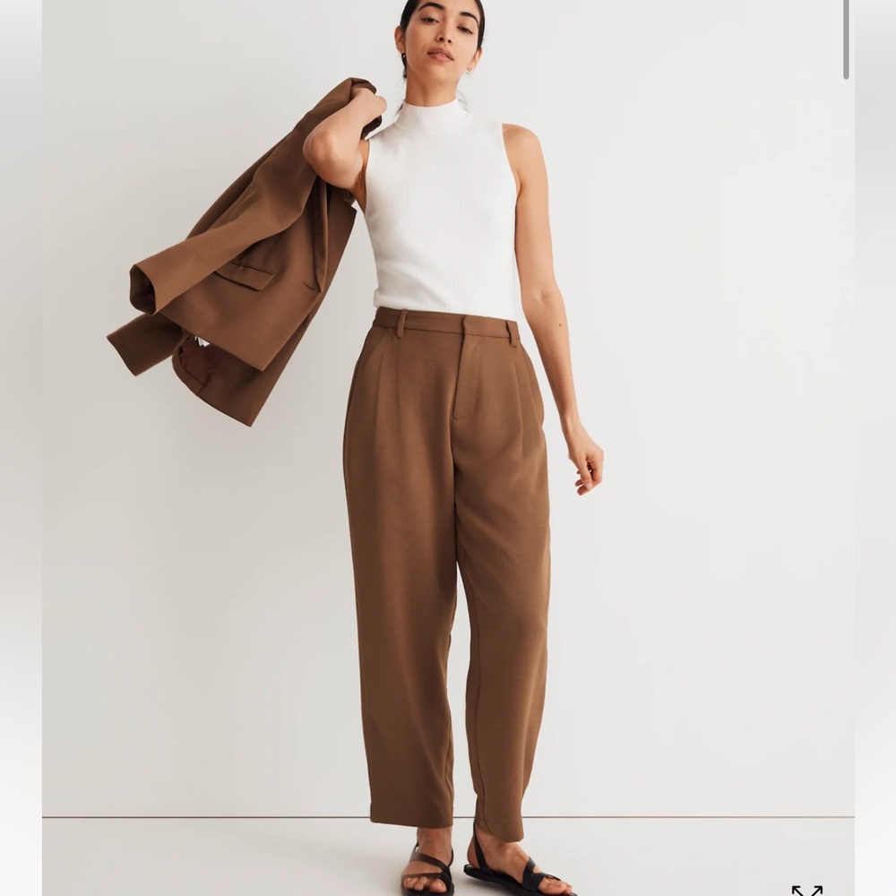 Madewell Tall Pleated Tapered-Leg Pants in Easy Going Crepe Light Roast Size 8T - Picture 16 of 16